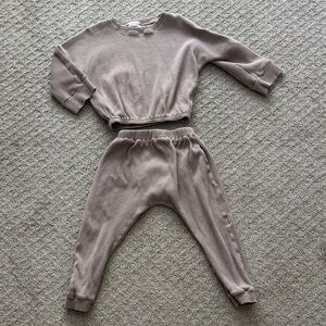 Cozy Two-Piece Knit Set in Taupe - 5/6T